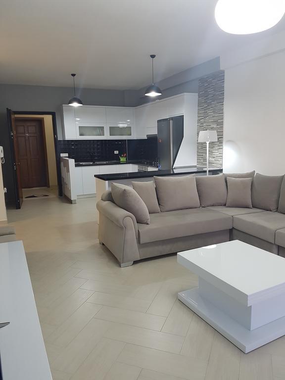 Modern Cozy Seaview 公寓 Vlore